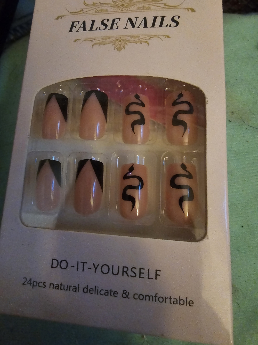 False Nails Do-It-Yourself Nude Press-On Set with Black Accent